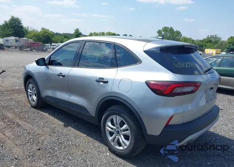 2023 Ford Escape from USA, damaged, VIN 1FMCU9FN5PUA12183